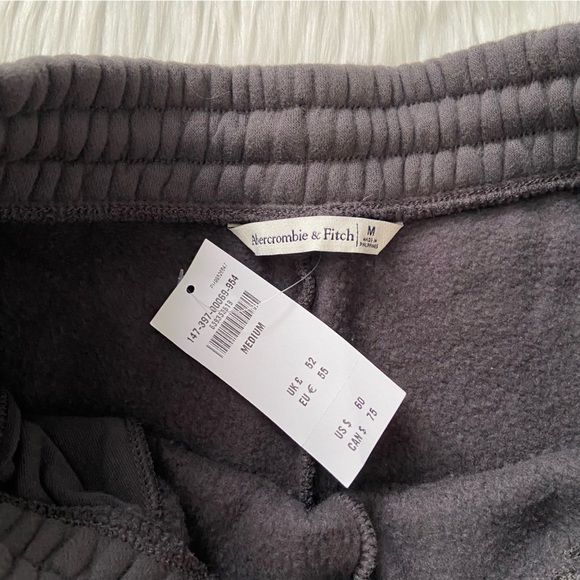 oversized sunday half-zip set - Picture 10 of 14